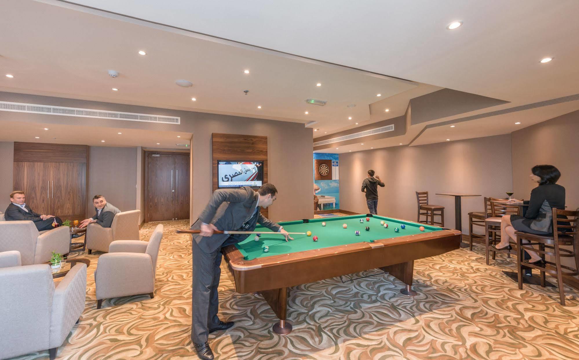 Hawthorn Extended Stay By Wyndham Abu Dhabi City Center Exterior foto